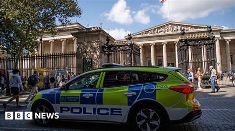 What we know about the British Museum thefts so far .